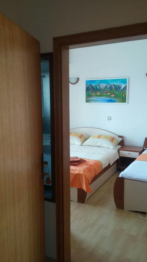 Antonio Apartments Kozino Bagian luar foto